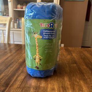 Toys R Us Large Multipurpose Ground Cloth - Blue 7ft.6in.x 9 ft.6in.Extra Large
